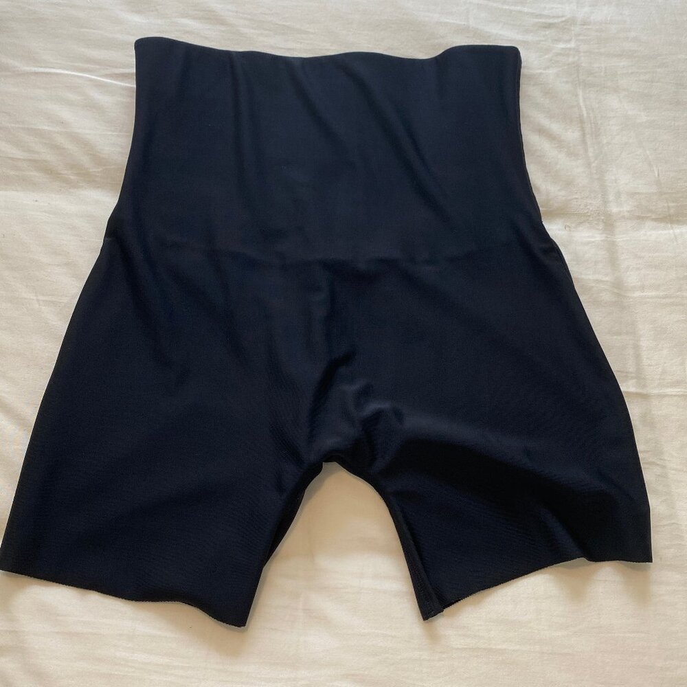 Yummie Shapewear Short Black M